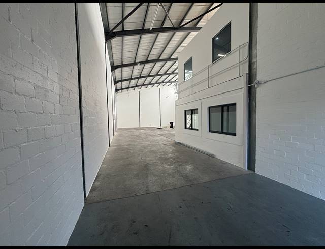 494M² FACTORY TO LET IN FIRGROVE